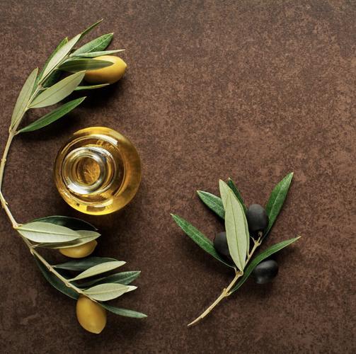 THE BENEFITS OF OIL PULLING